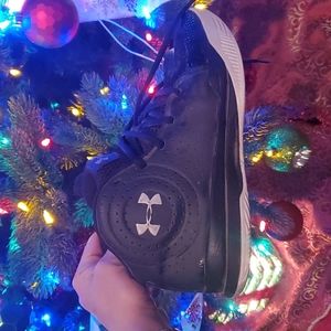 Under Armour basketball youth shoes